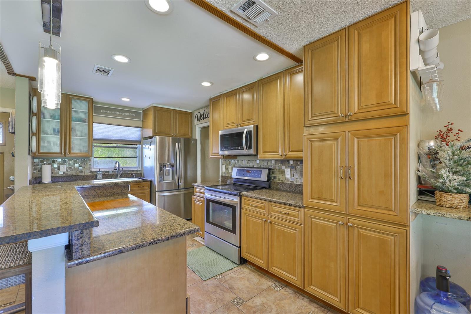 Image 6 of 29 For 1219 70th Drive E