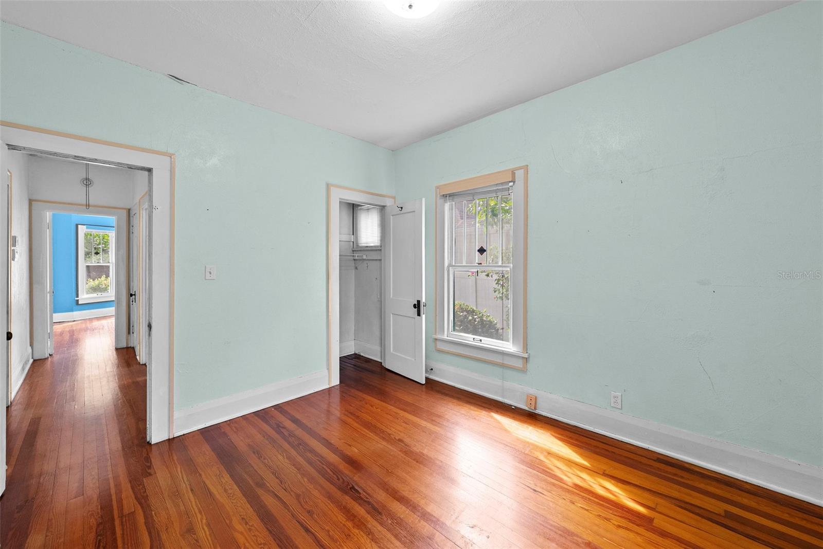 Image 25 of 45 For 1142 7th Street N