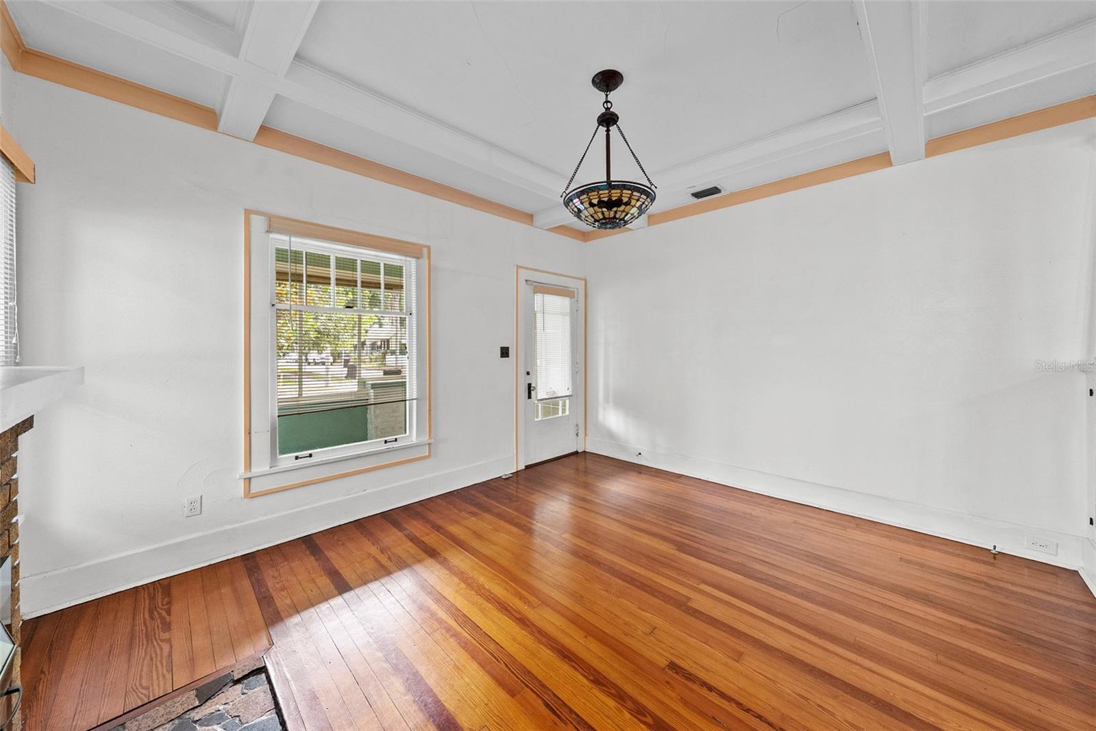 Image 8 of 45 For 1142 7th Street N