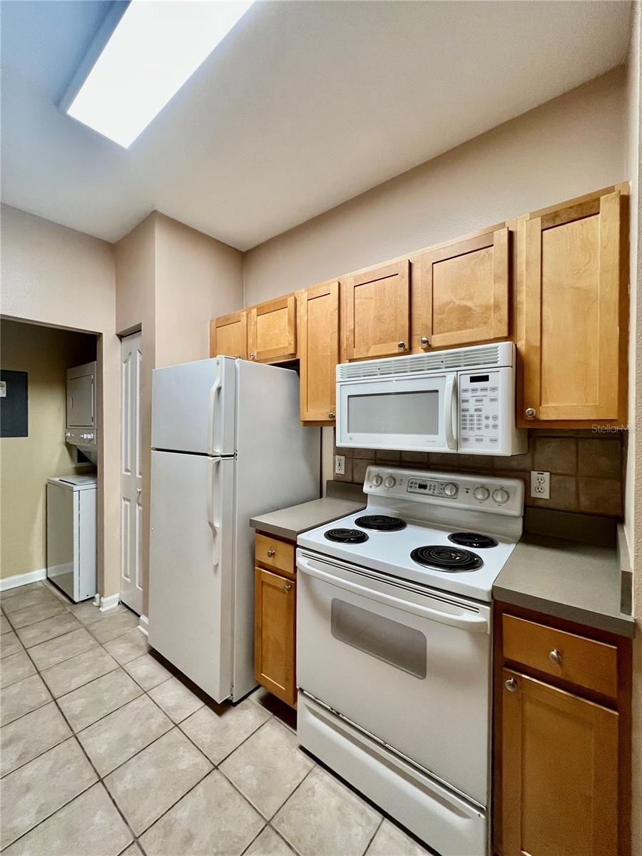 Image 5 of 21 For 4207 Dale Mabry Highway 6108
