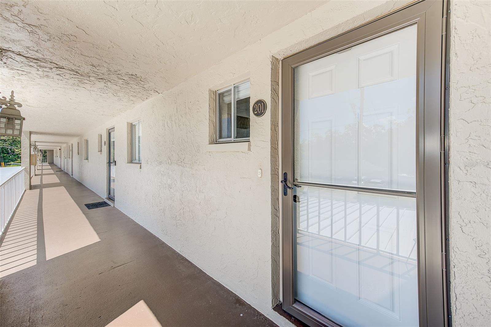 Image 19 of 36 For 215 Valencia Boulevard 201