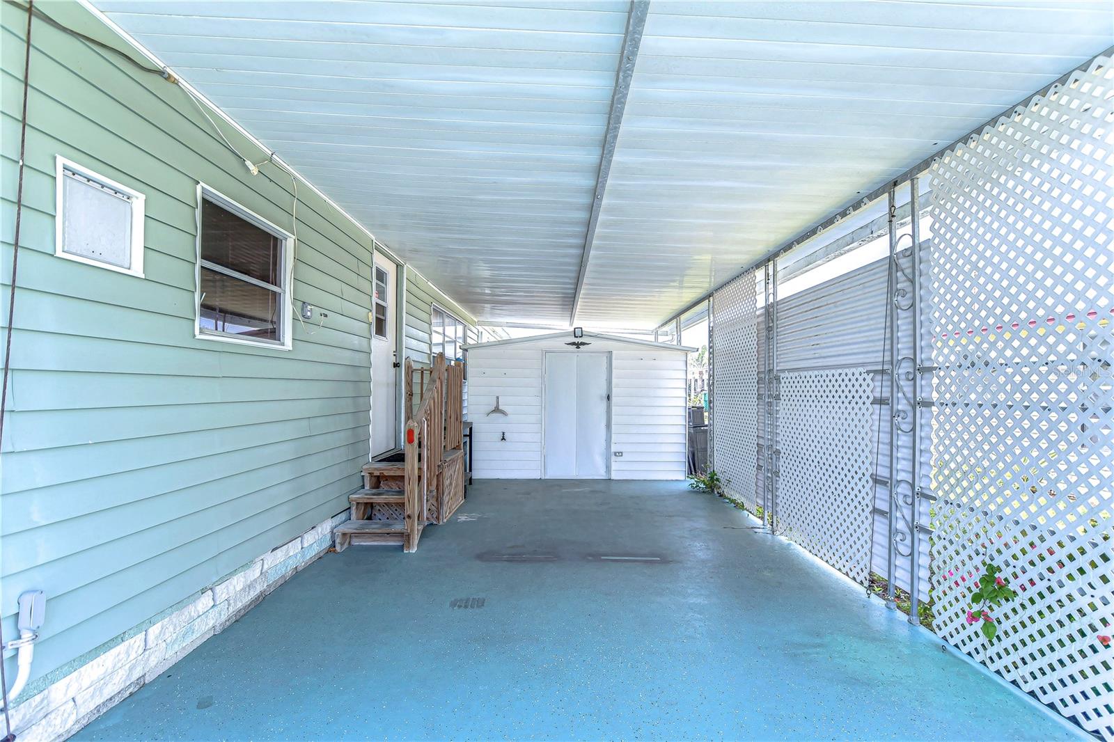 Image 3 of 23 For 37512 Attica Avenue