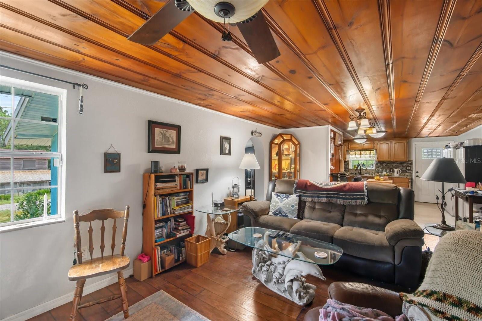 Image 10 of 26 For 40832 River Road