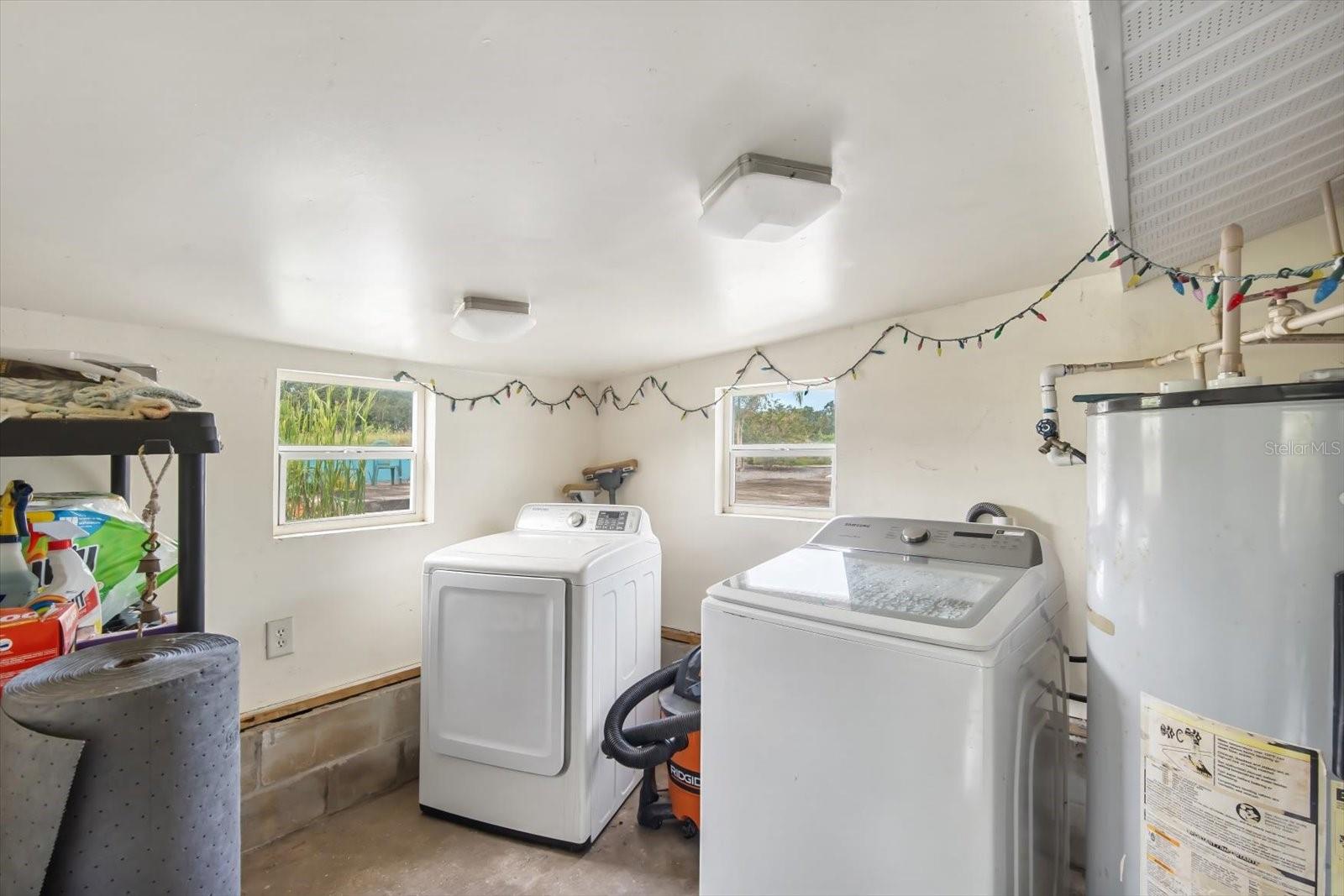 Image 19 of 26 For 40832 River Road