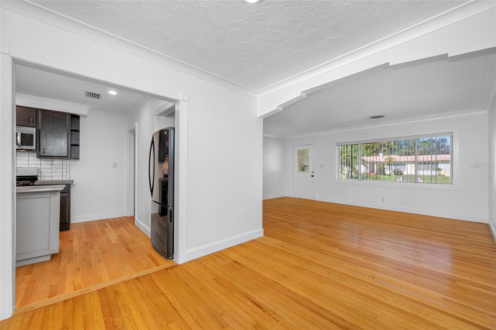 Image 14 of 51 For 6920 Bougainvilla Avenue S