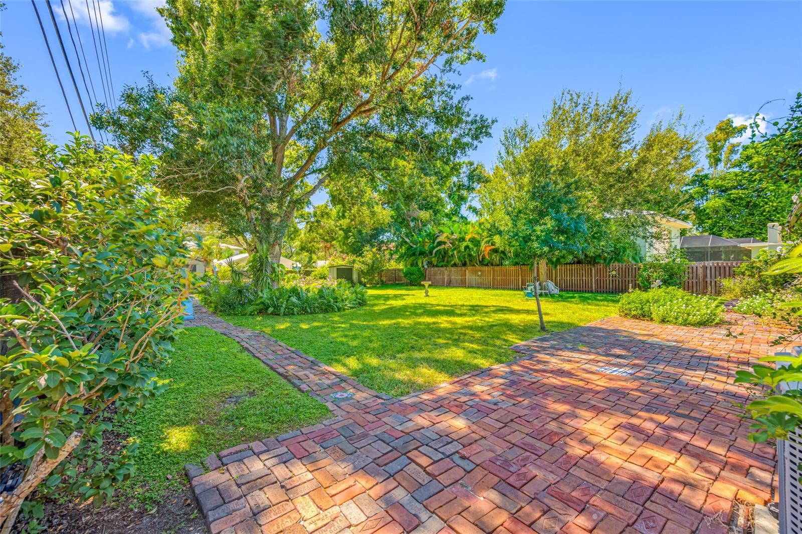 Image 40 of 51 For 6920 Bougainvilla Avenue S