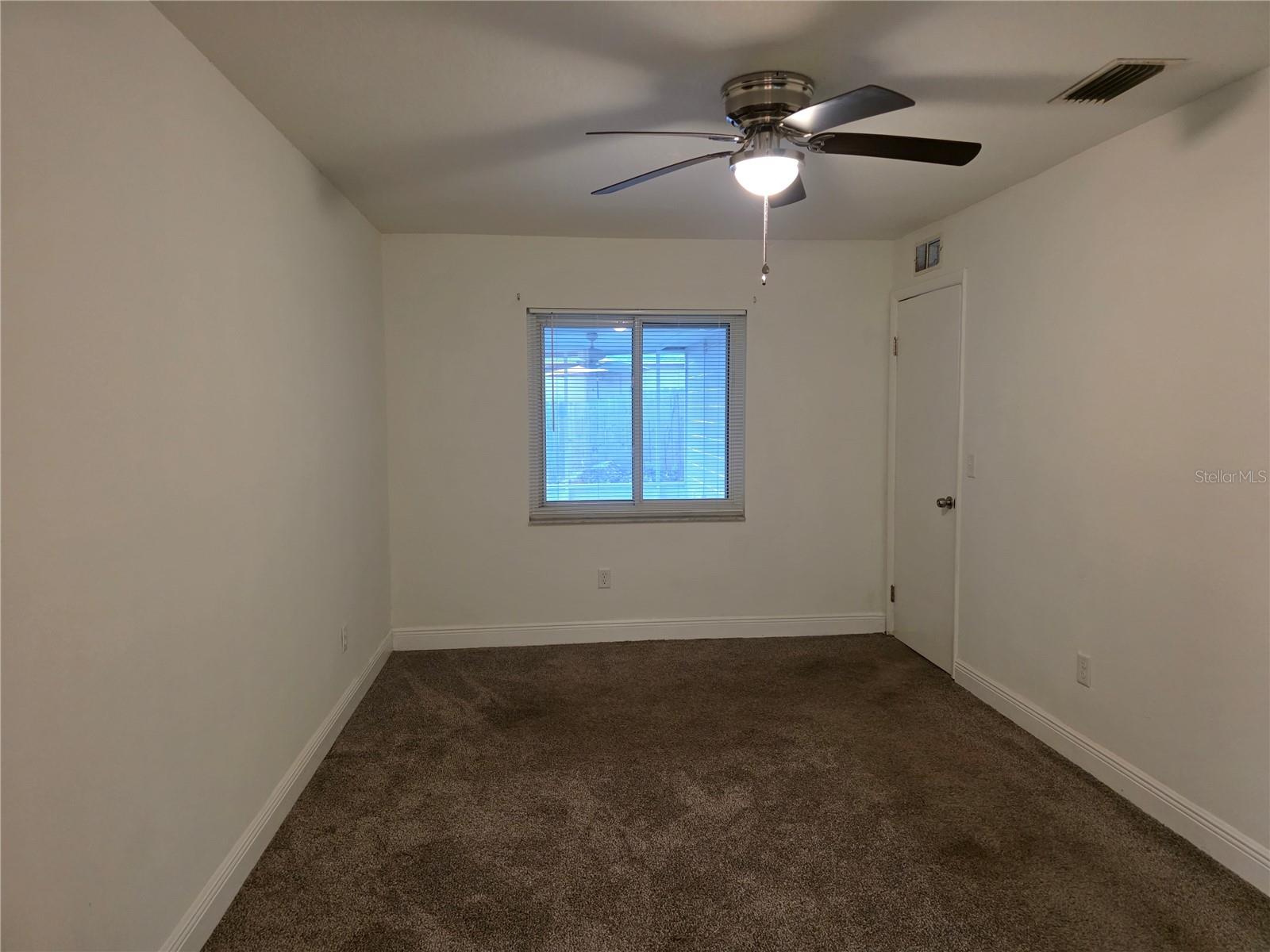 Image 21 of 29 For 17511 Brandywine Drive