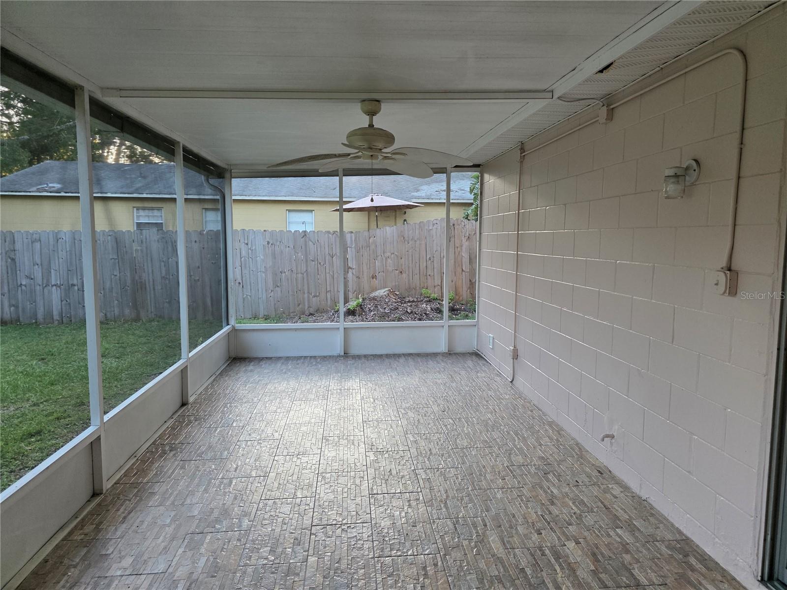 Image 22 of 29 For 17511 Brandywine Drive