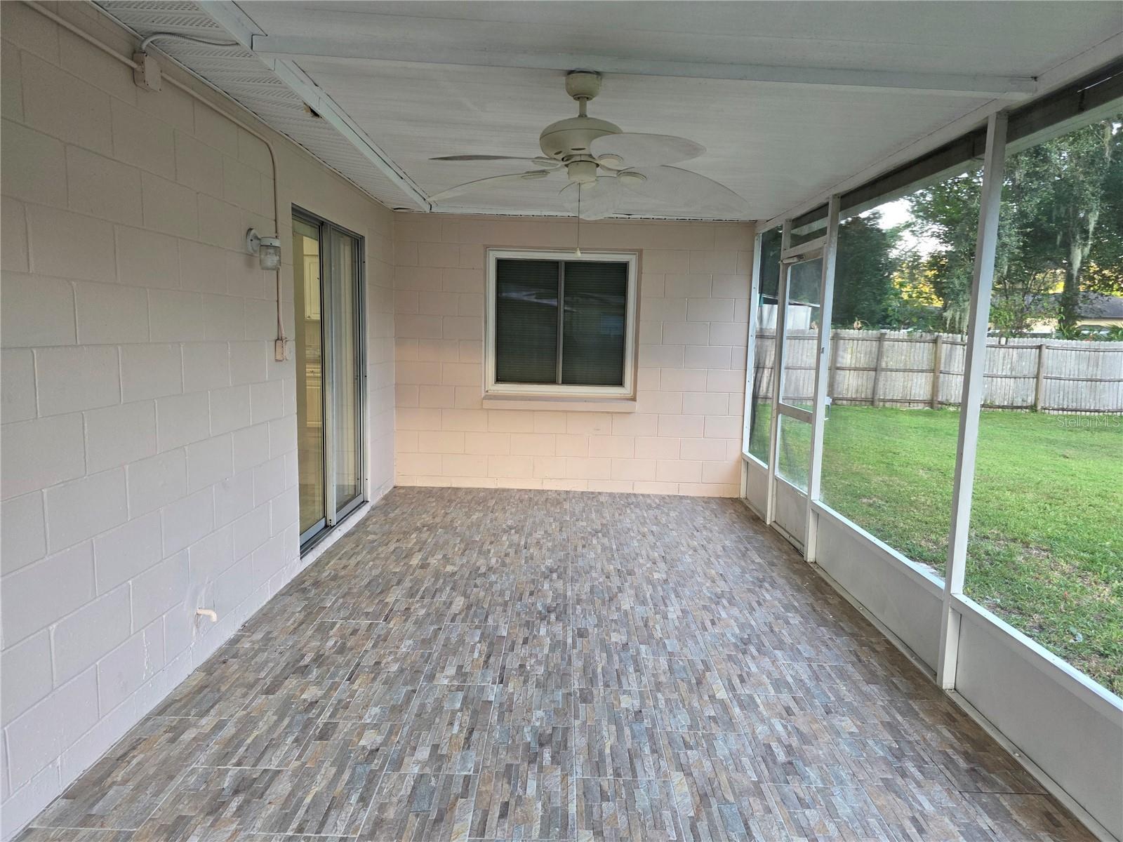 Image 23 of 29 For 17511 Brandywine Drive