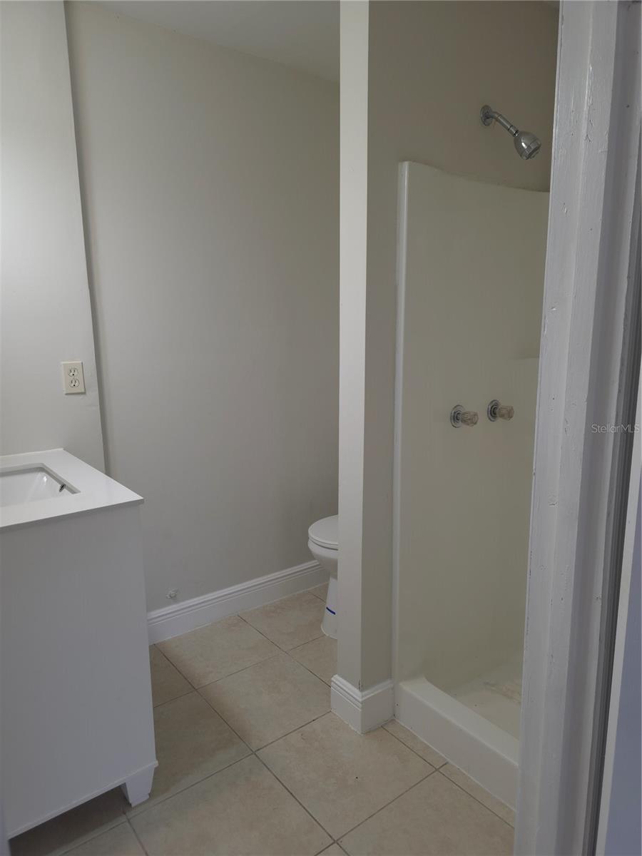 Image 14 of 26 For 10214 Altman Street