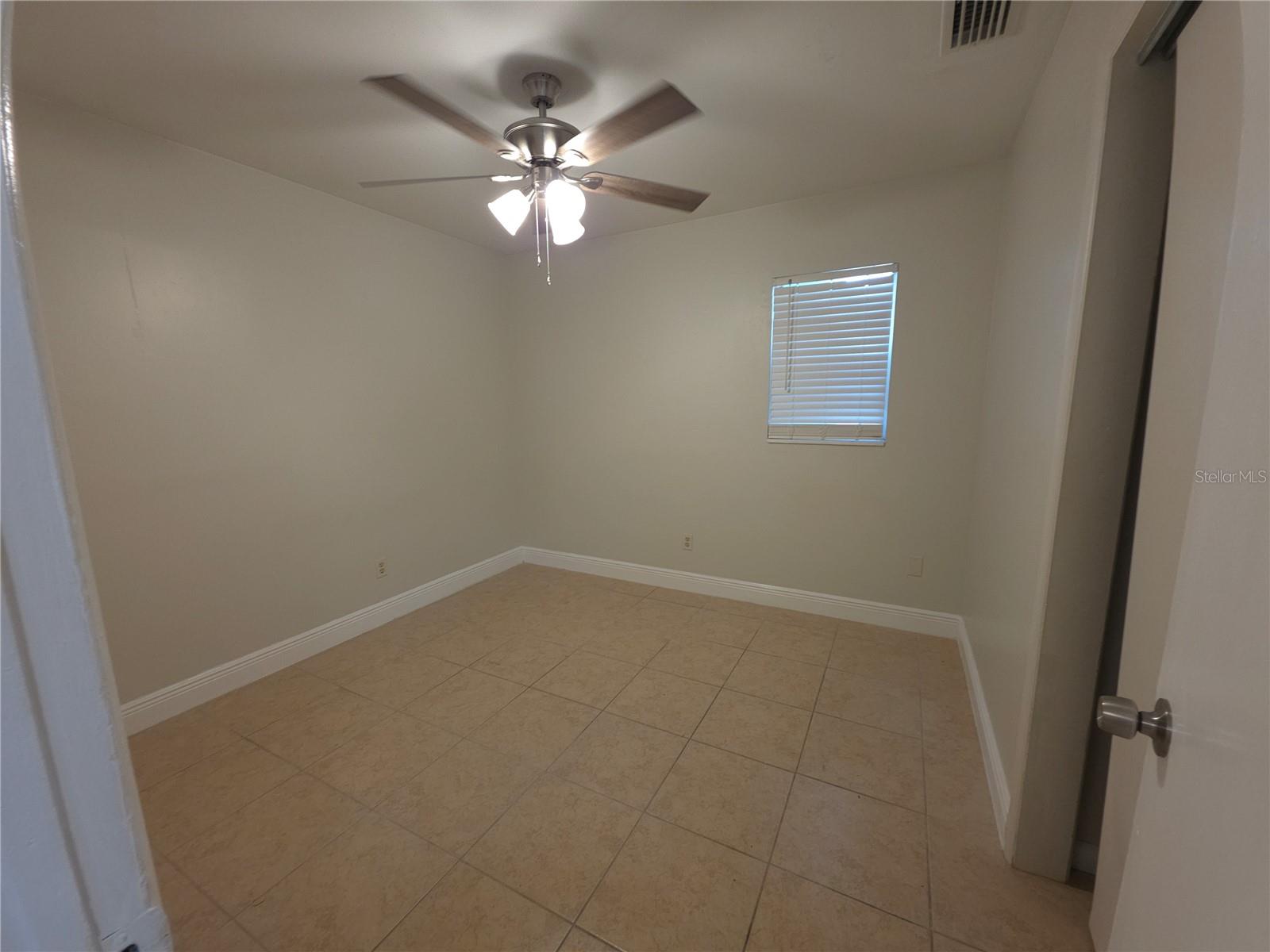 Image 21 of 26 For 10214 Altman Street