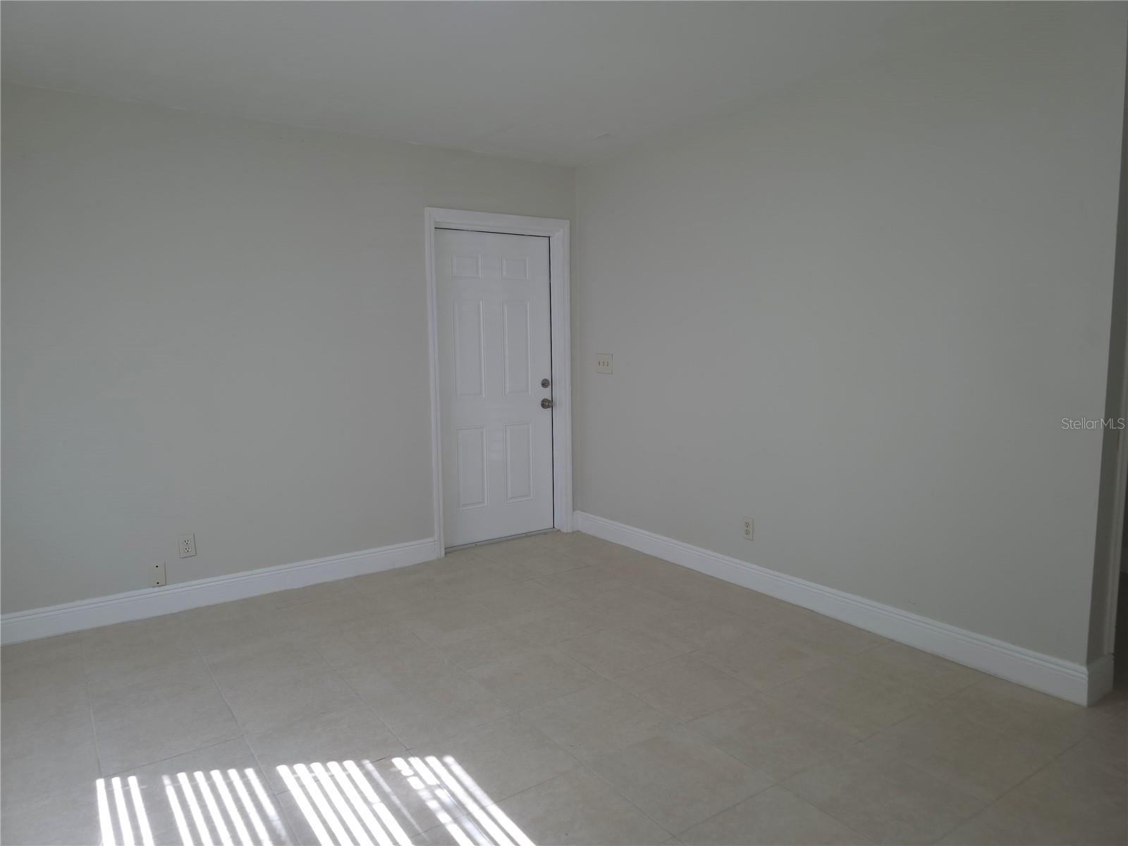 Image 6 of 26 For 10214 Altman Street