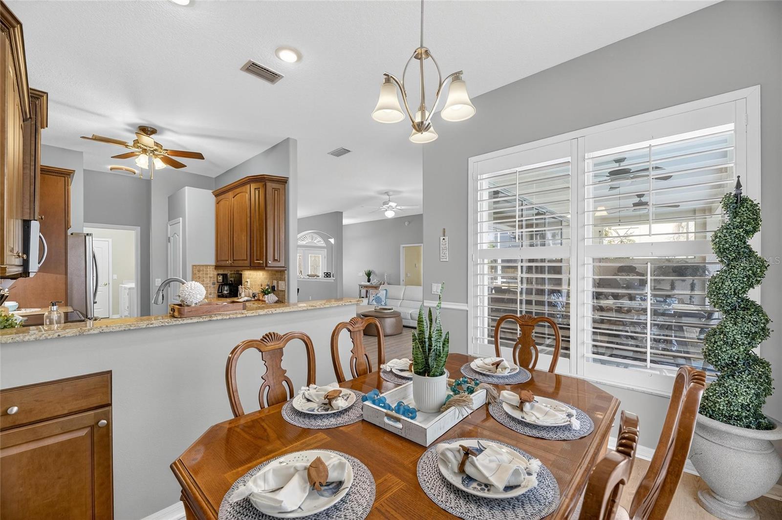 Image 17 of 91 For 816 Golf Island Drive