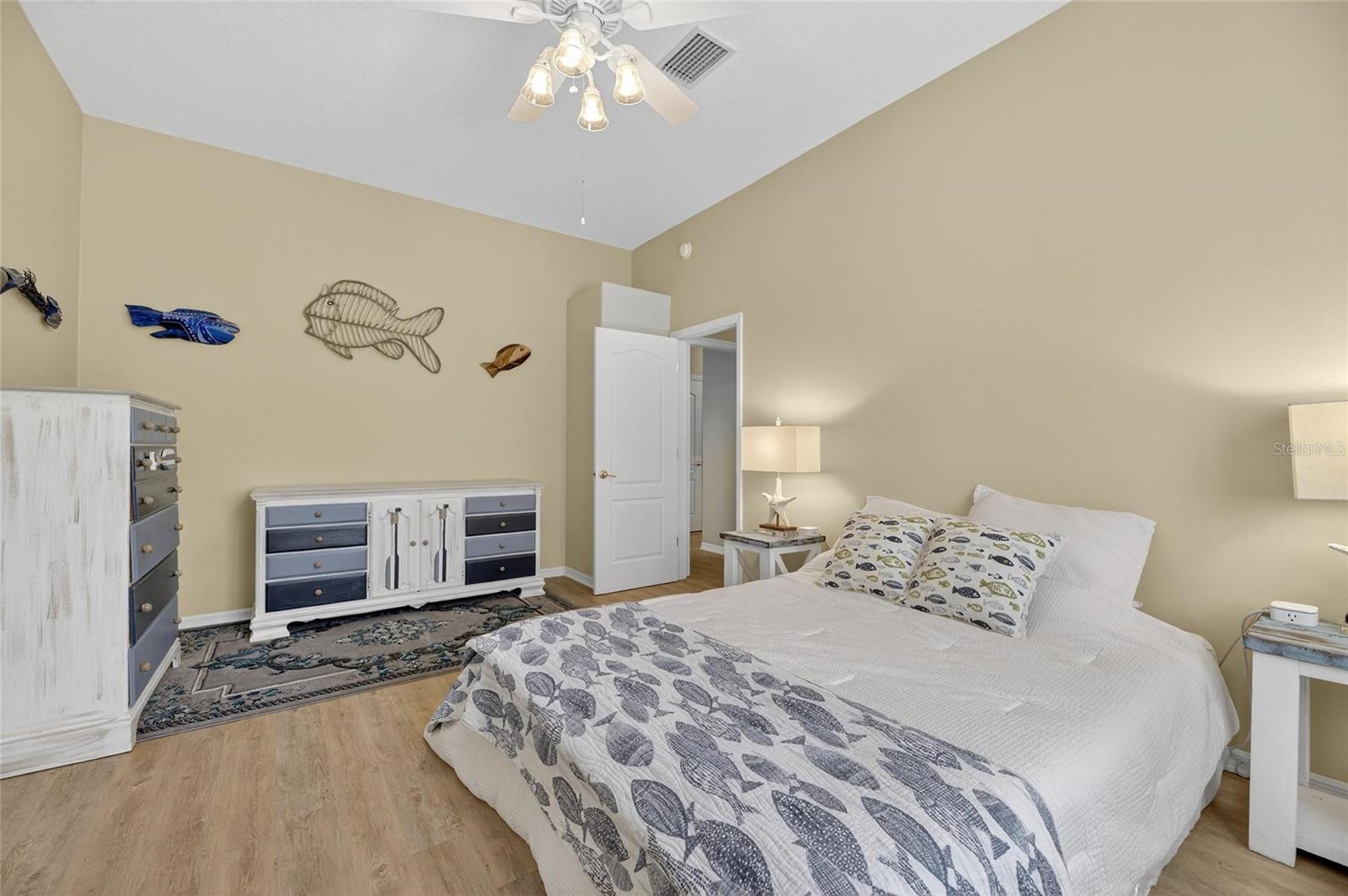 Image 48 of 91 For 816 Golf Island Drive