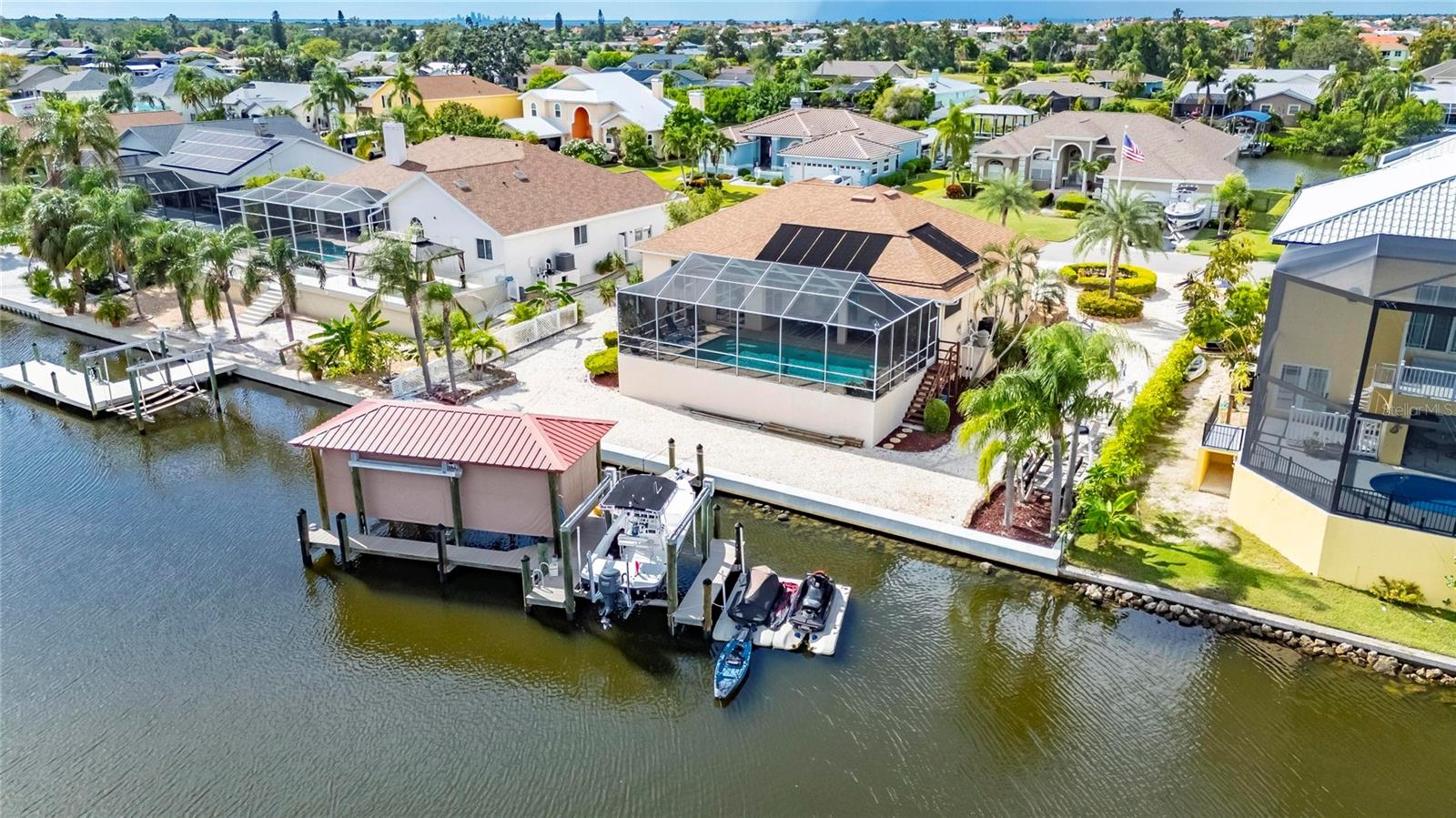 Image 63 of 91 For 816 Golf Island Drive