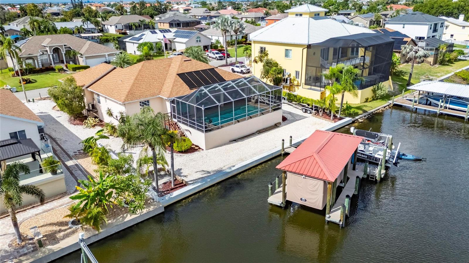 Image 65 of 91 For 816 Golf Island Drive