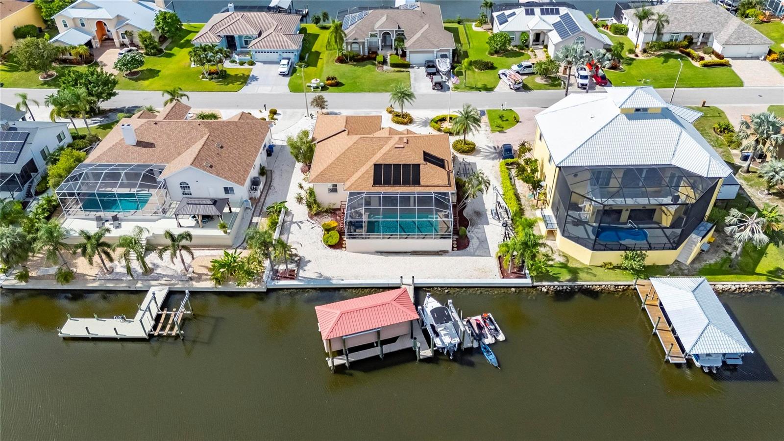 Image 66 of 91 For 816 Golf Island Drive