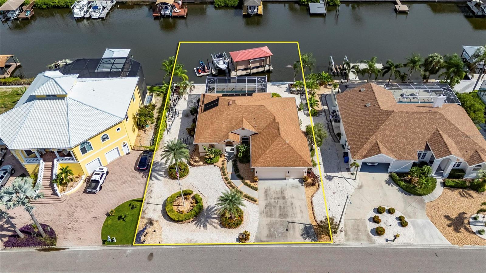 Image 75 of 91 For 816 Golf Island Drive