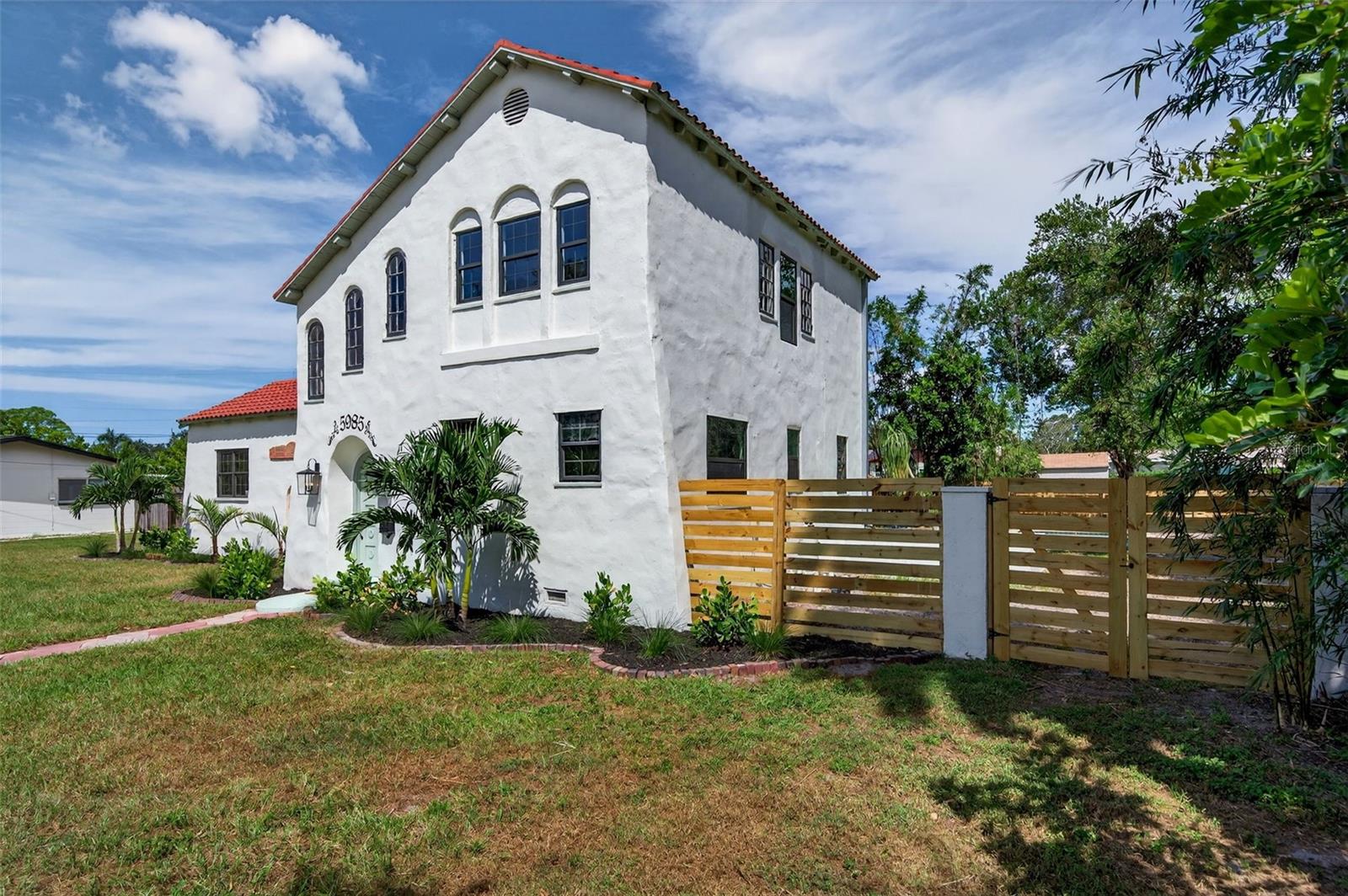 Image 12 of 86 For 5985 3rd Avenue N