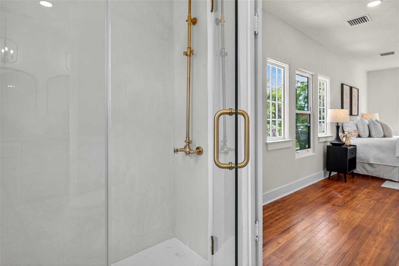 Image 63 of 86 For 5985 3rd Avenue N