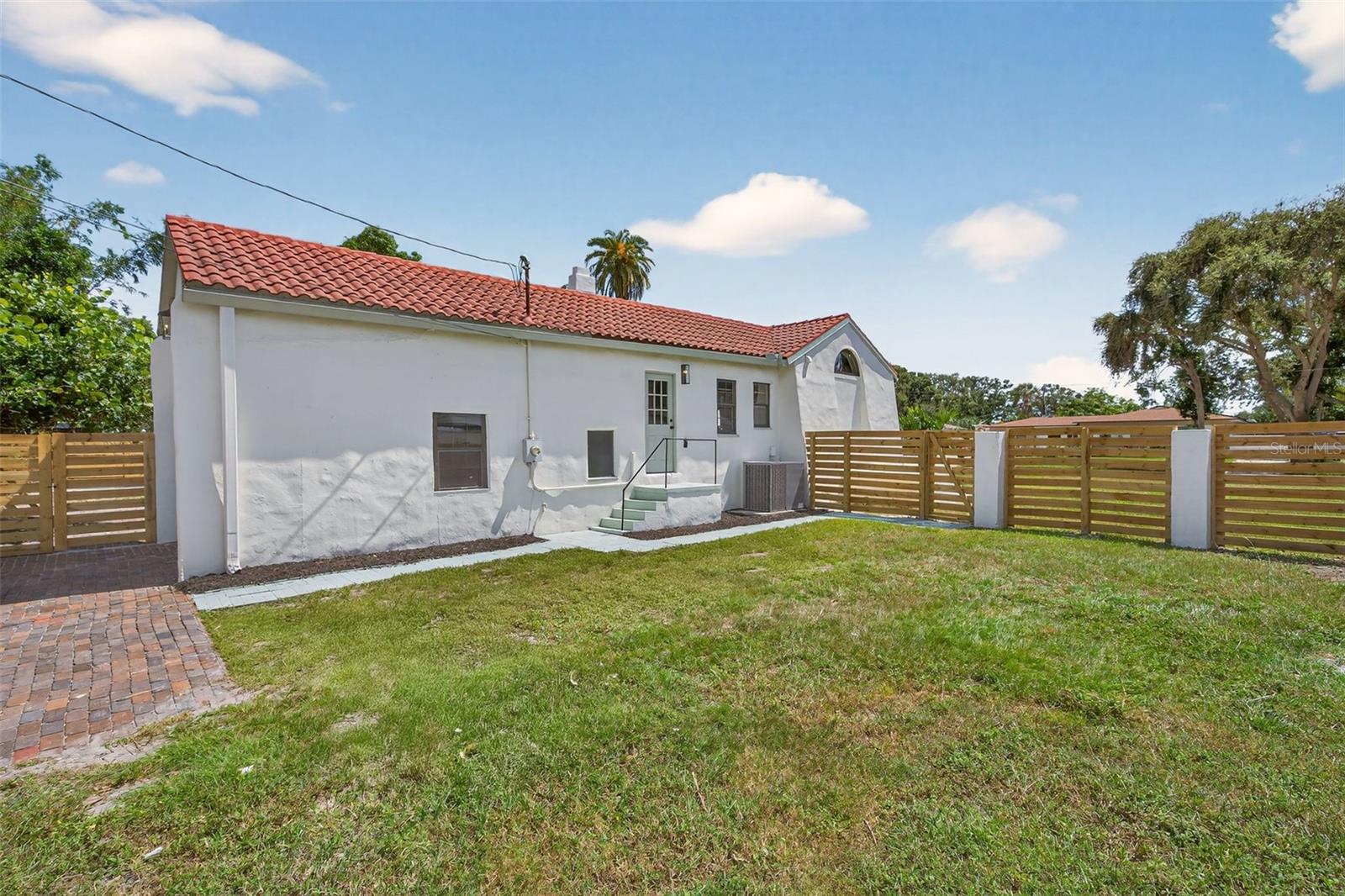 Image 70 of 86 For 5985 3rd Avenue N