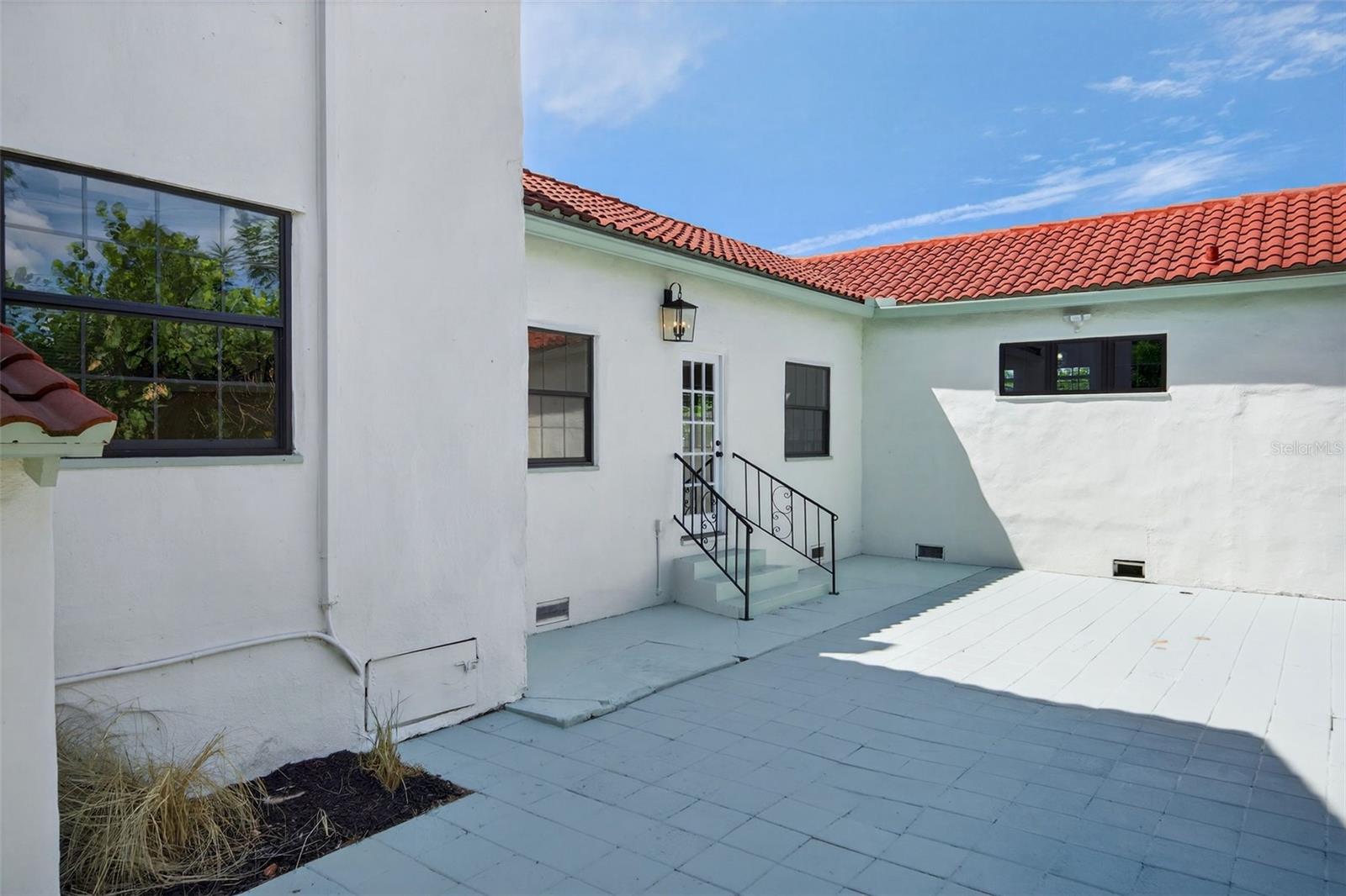 Image 72 of 86 For 5985 3rd Avenue N