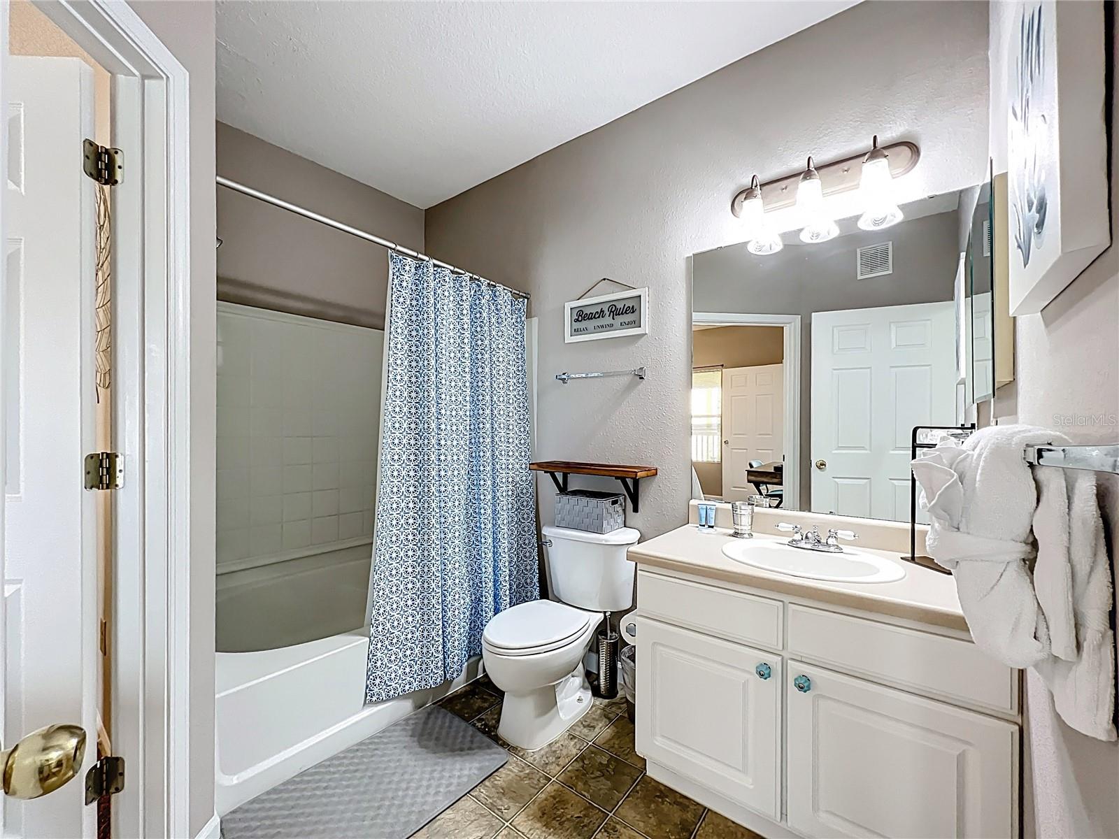 Image 24 of 39 For 10764 70th Avenue 5203