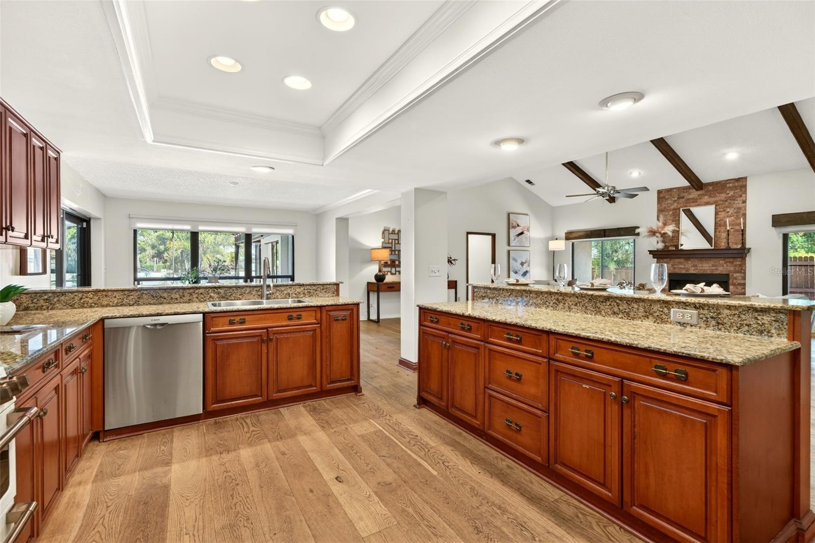 Image 23 of 69 For 14533 Teal Court