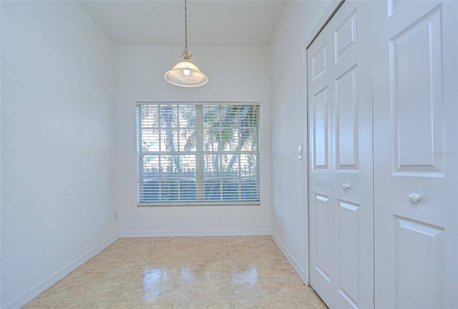 Image 6 of 27 For 11025 Winter Crest Drive