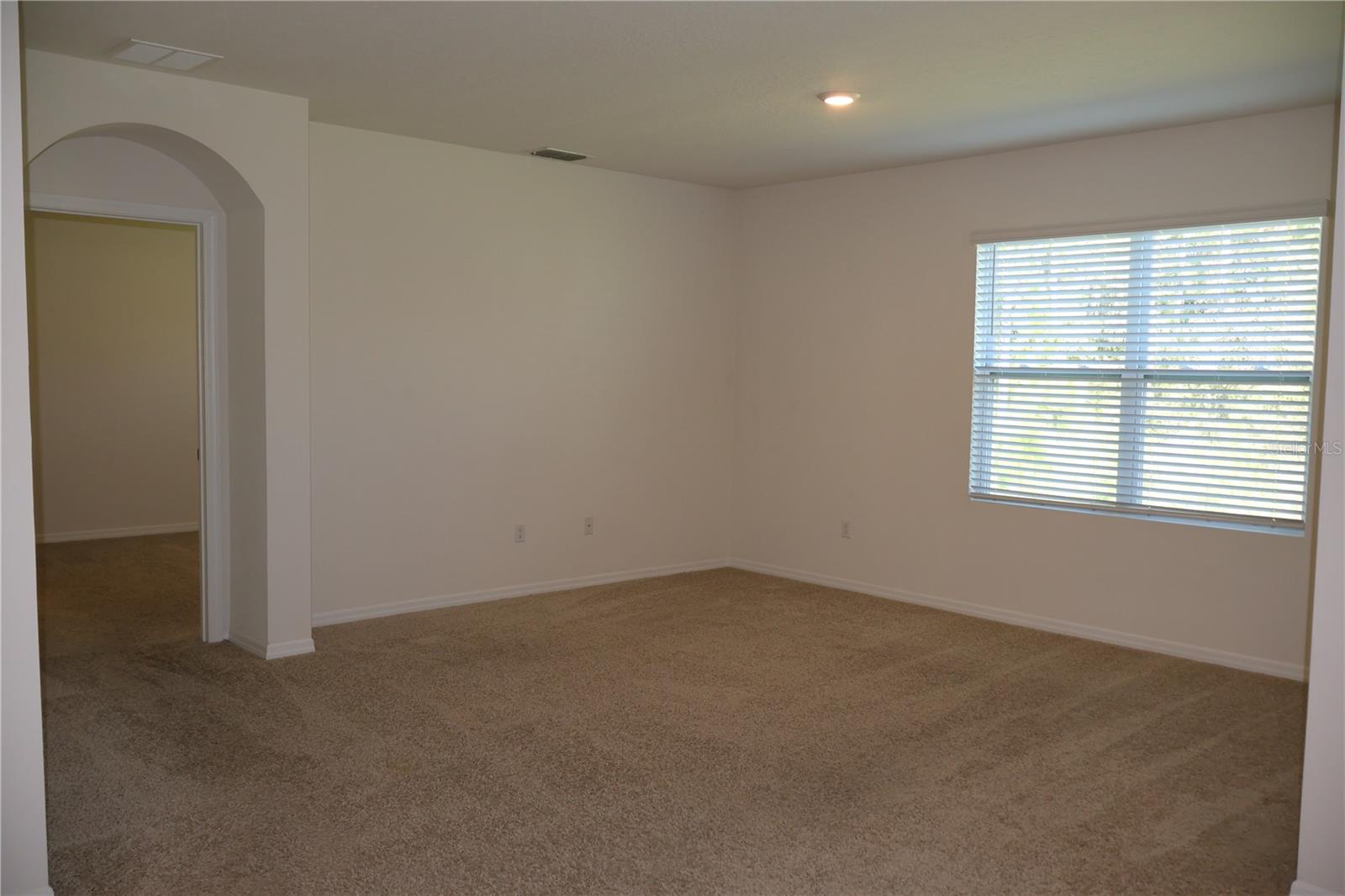 Image 14 of 15 For 1235 Iguana Loop