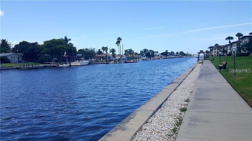 Image 14 of 36 For 4726 Marine Parkway 104