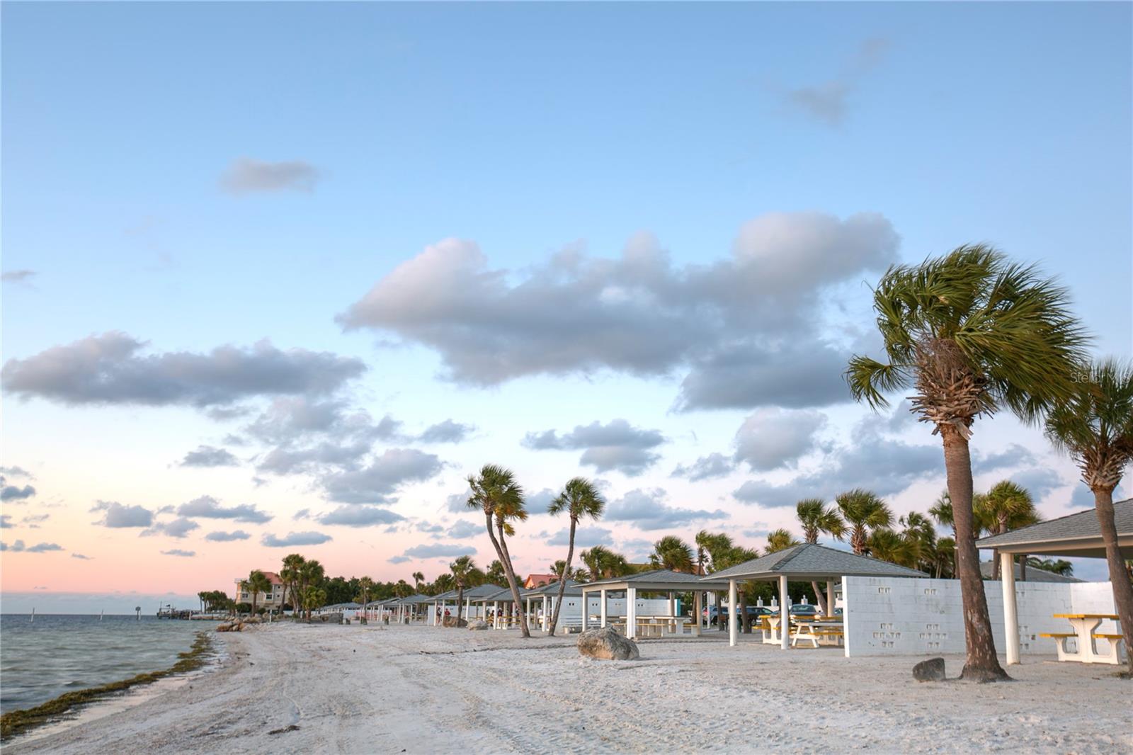 Image 31 of 36 For 4726 Marine Parkway 104