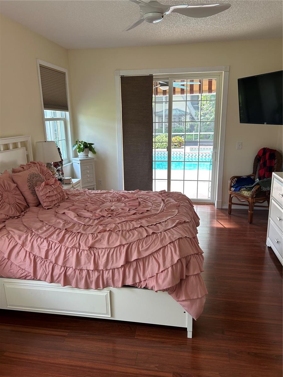 Image 11 of 13 For 2670 Resnik Circle W