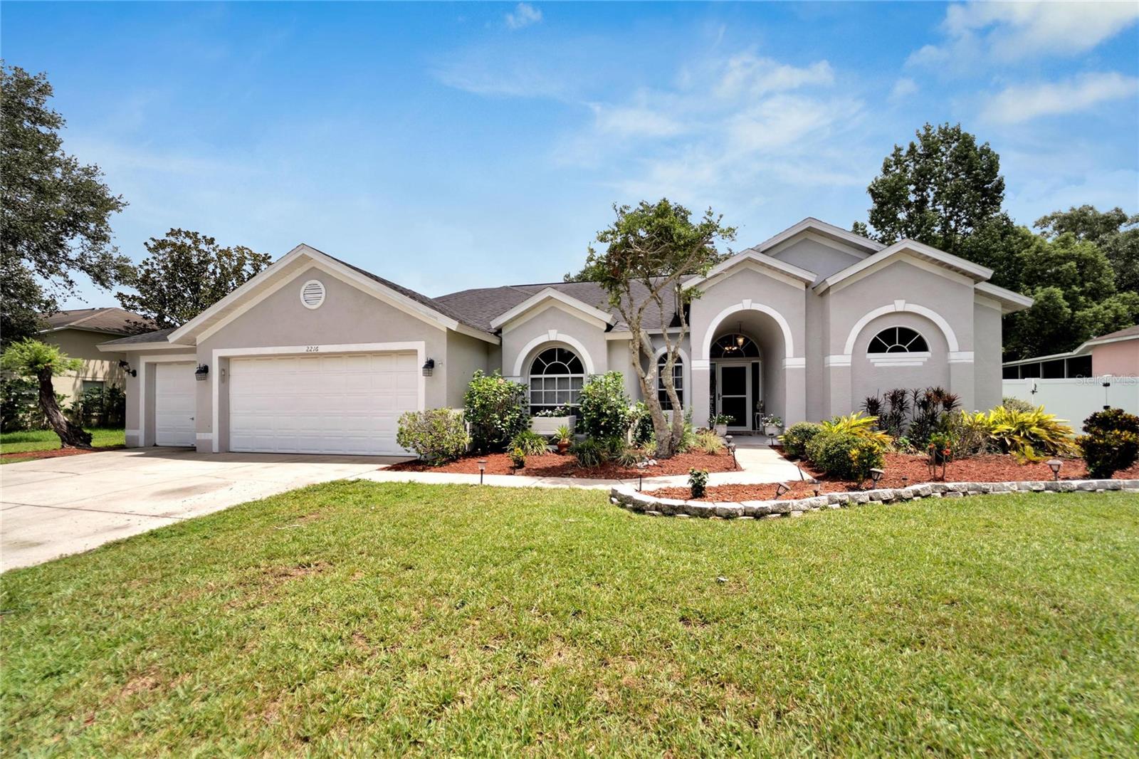 Details for 2216 Glen Mist Drive, VALRICO, FL 33594