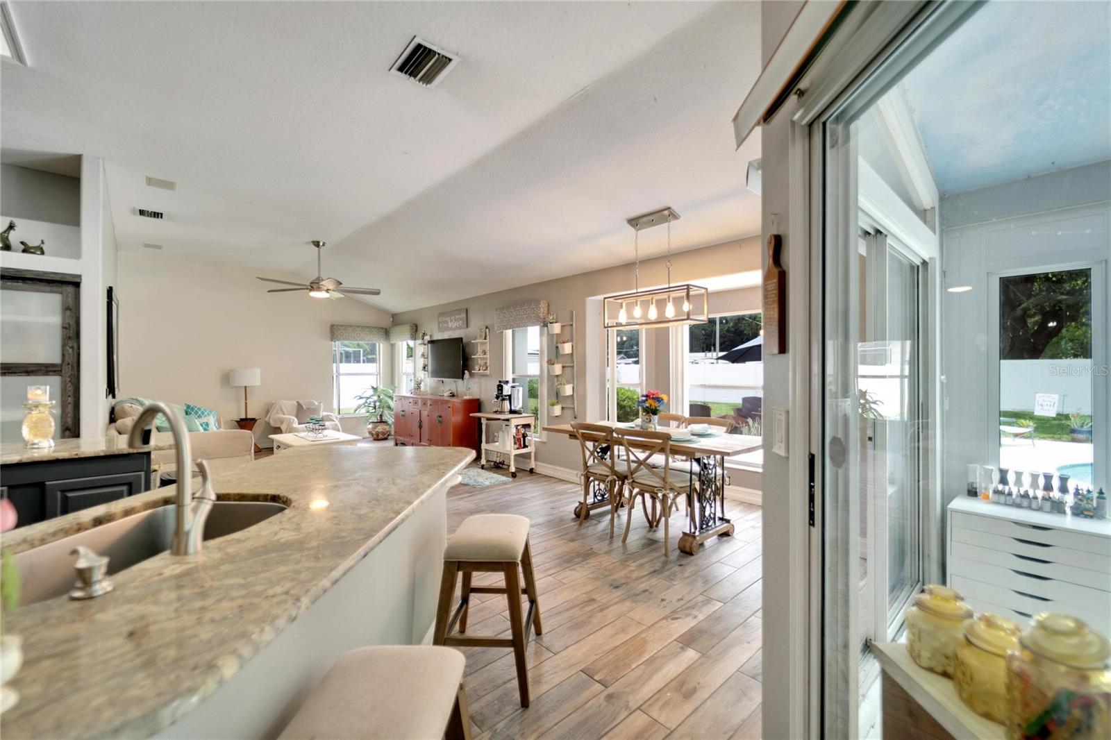 Image 15 of 61 For 2216 Glen Mist Drive