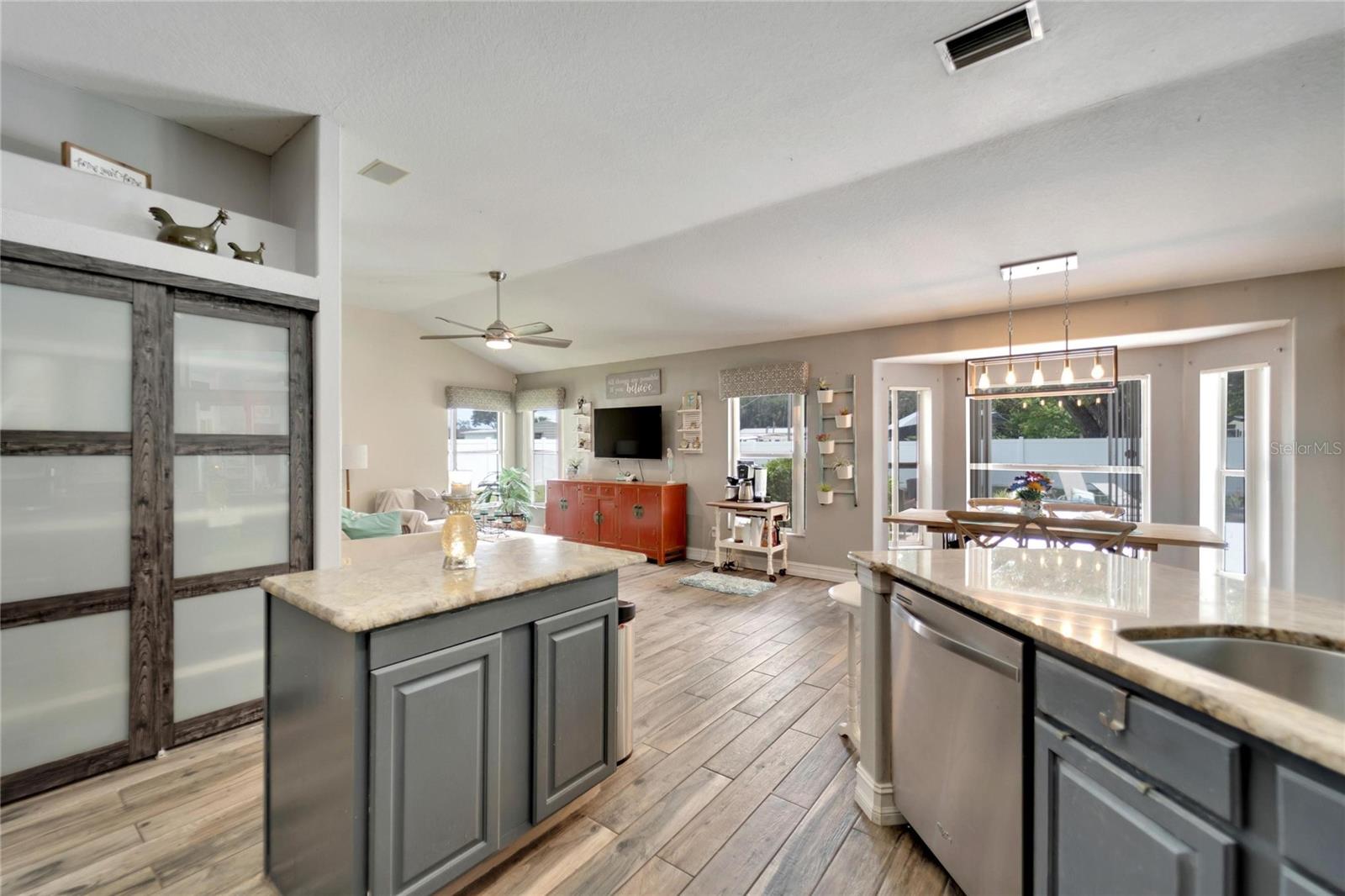Image 16 of 61 For 2216 Glen Mist Drive