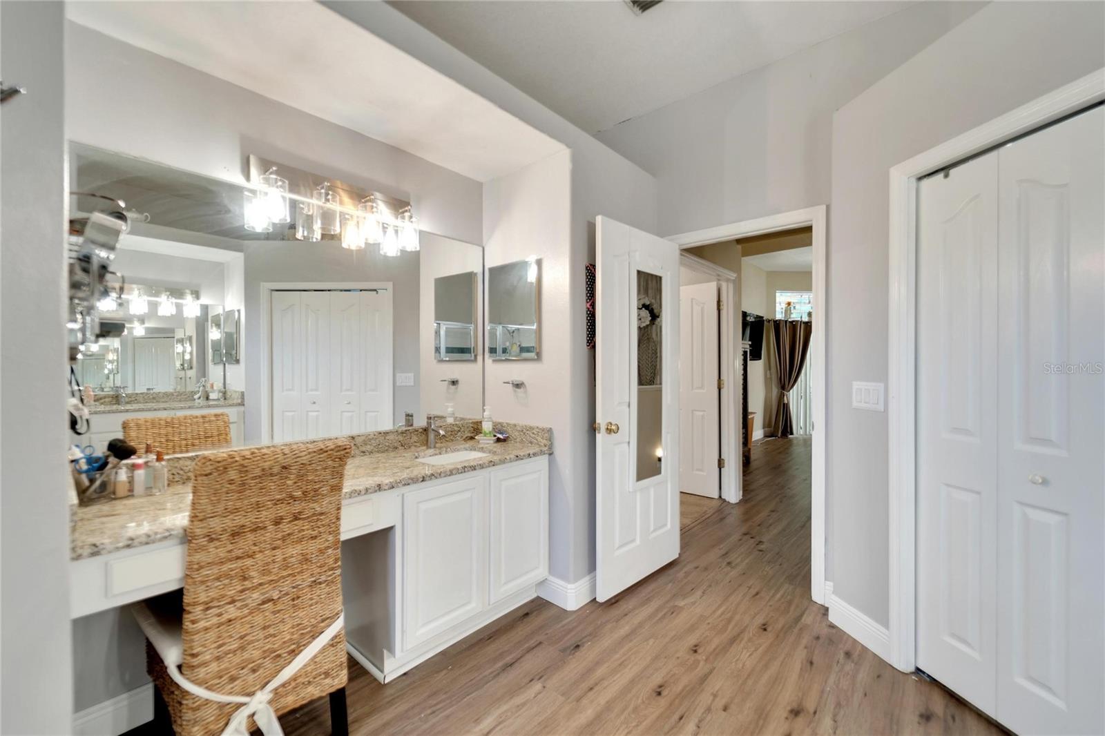 Image 31 of 61 For 2216 Glen Mist Drive