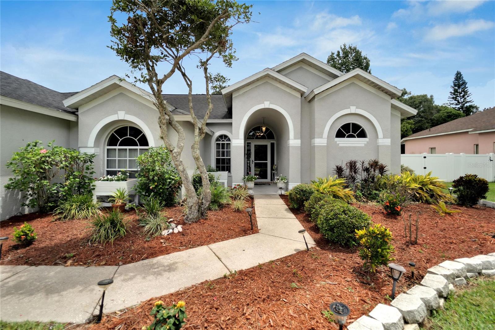 Image 4 of 61 For 2216 Glen Mist Drive