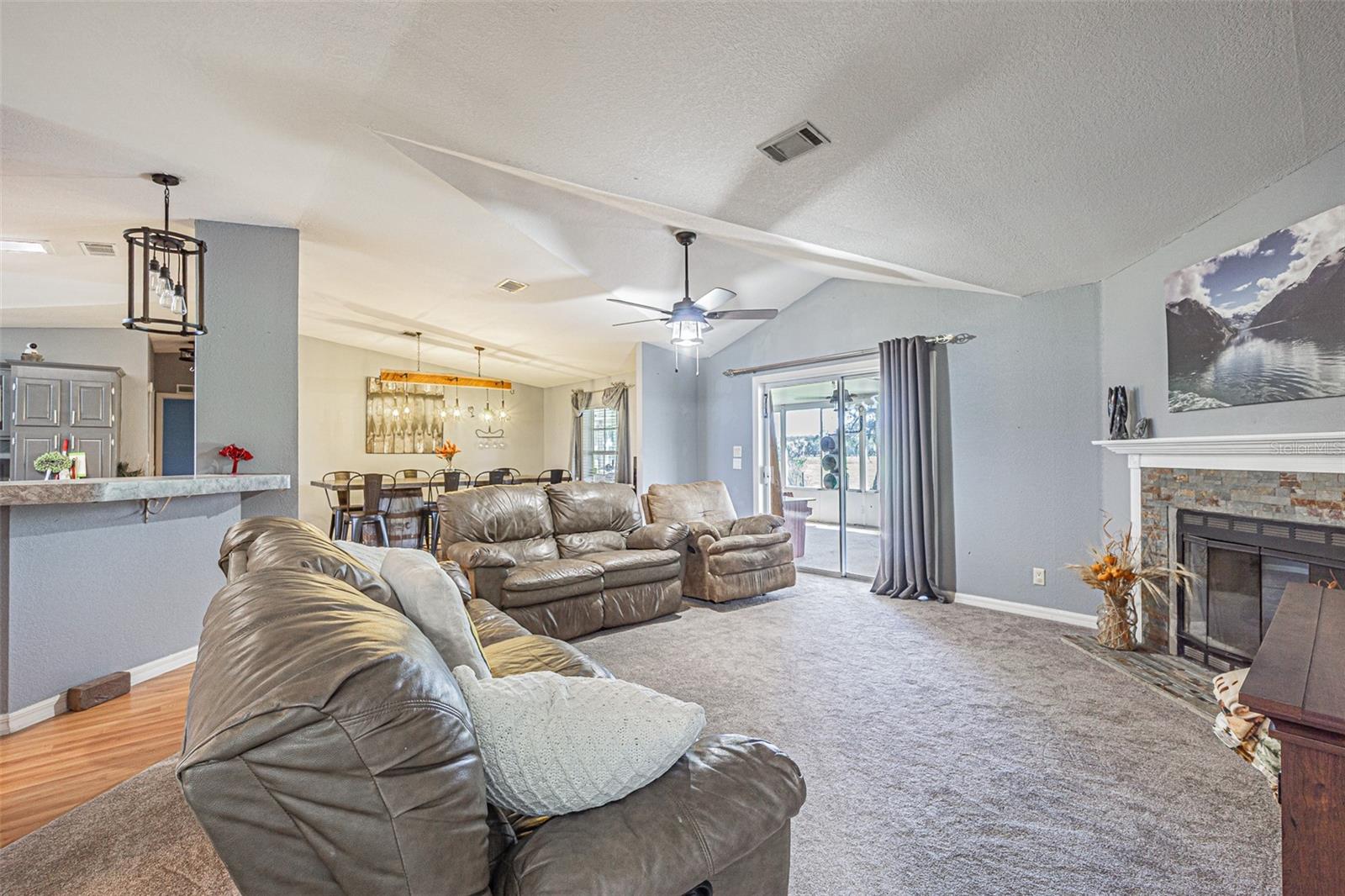 Image 11 of 46 For 14010 Scales Road