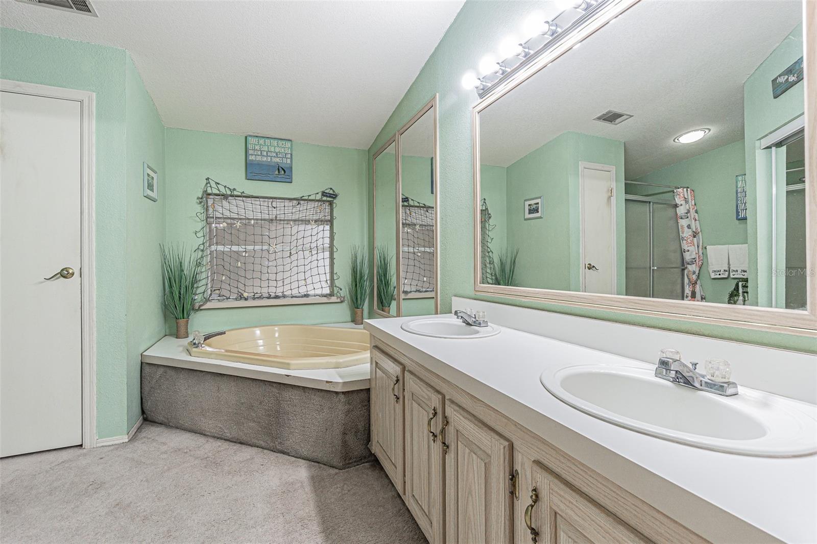 Image 14 of 46 For 14010 Scales Road