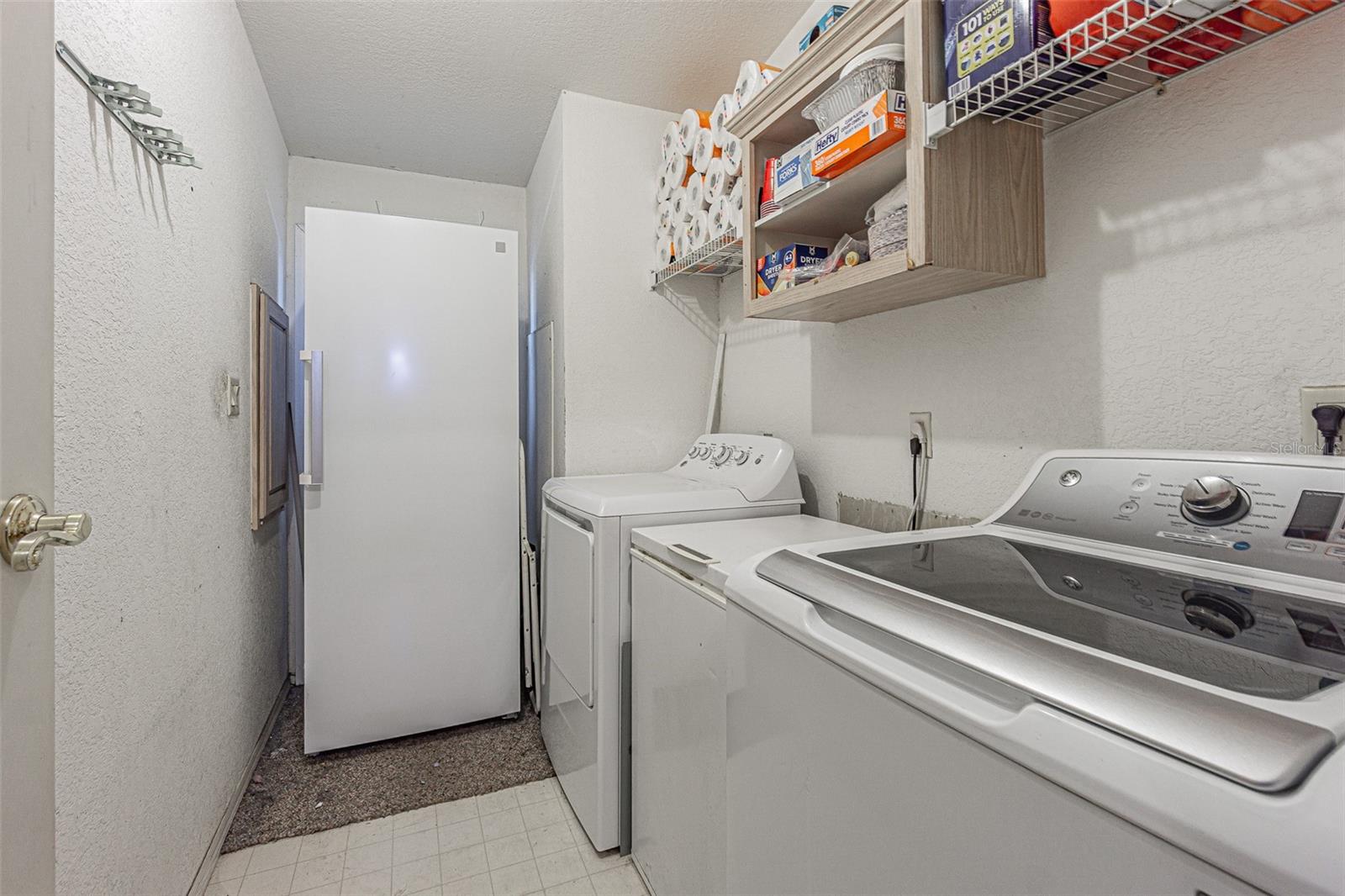 Image 22 of 46 For 14010 Scales Road