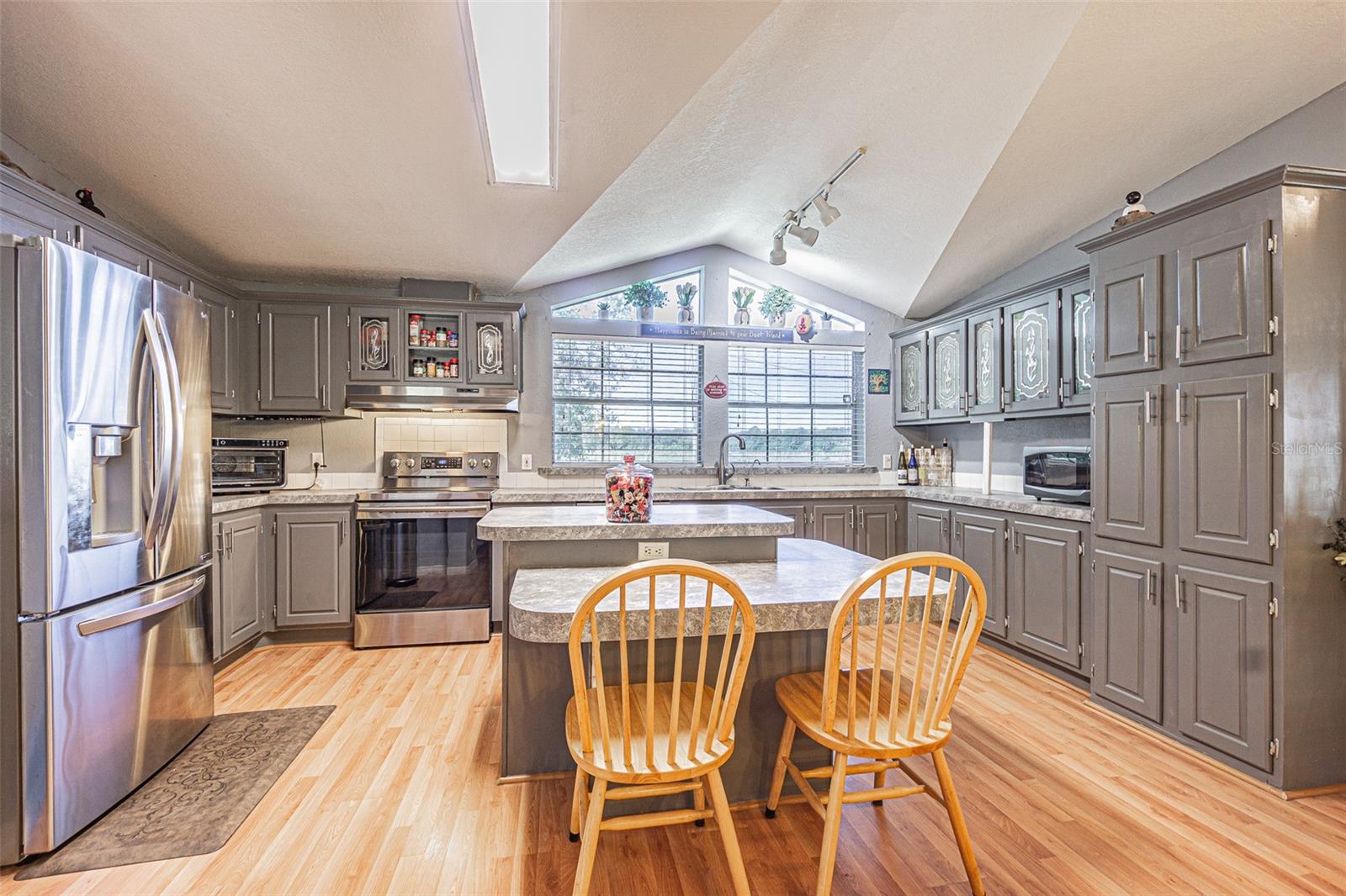 Image 8 of 46 For 14010 Scales Road