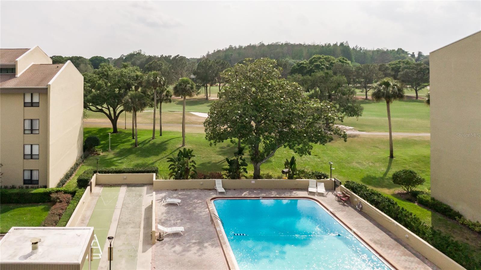 Image 23 of 31 For 13618 Greenfield Drive 405