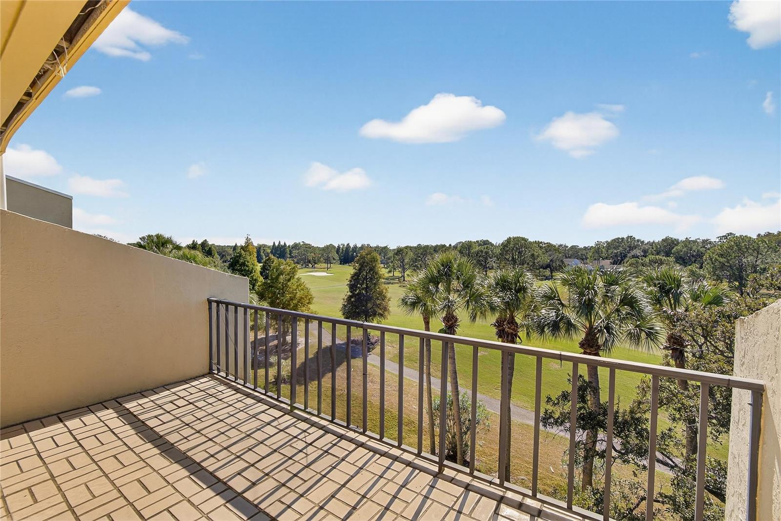 Image 47 of 52 For 13618 Greenfield Drive 405