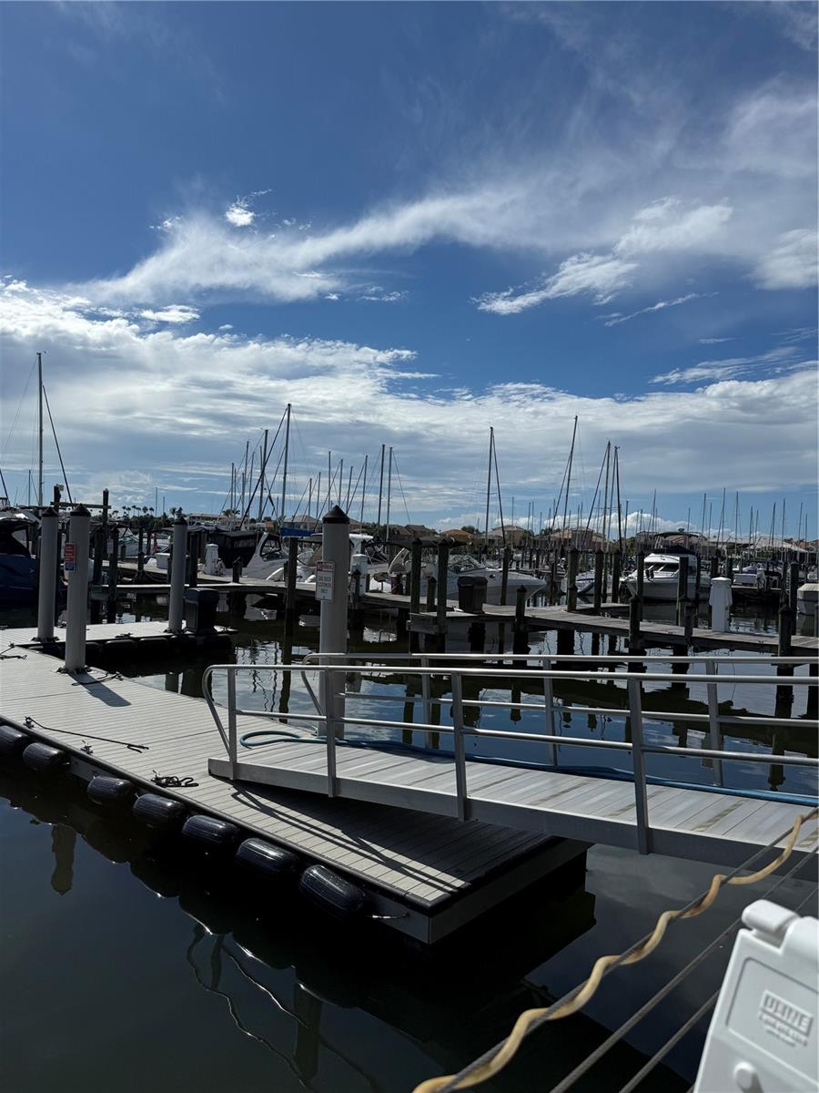 Image 36 of 43 For 960 Apollo Beach Boulevard 203