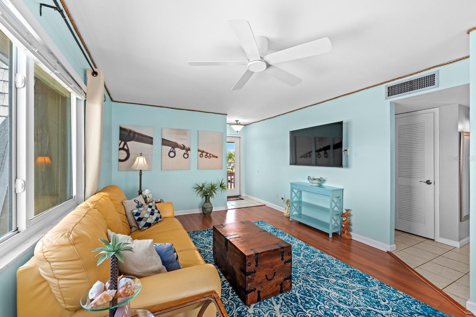 Image 7 of 43 For 960 Apollo Beach Boulevard 203