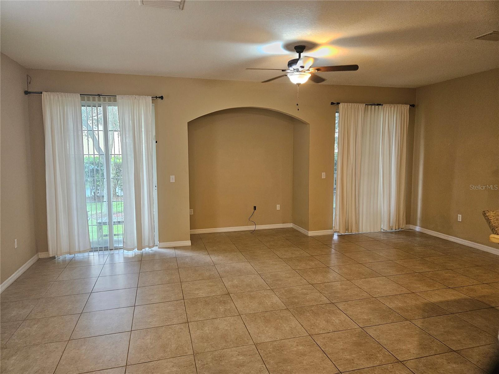 Image 2 of 17 For 7001 Interbay Boulevard 231