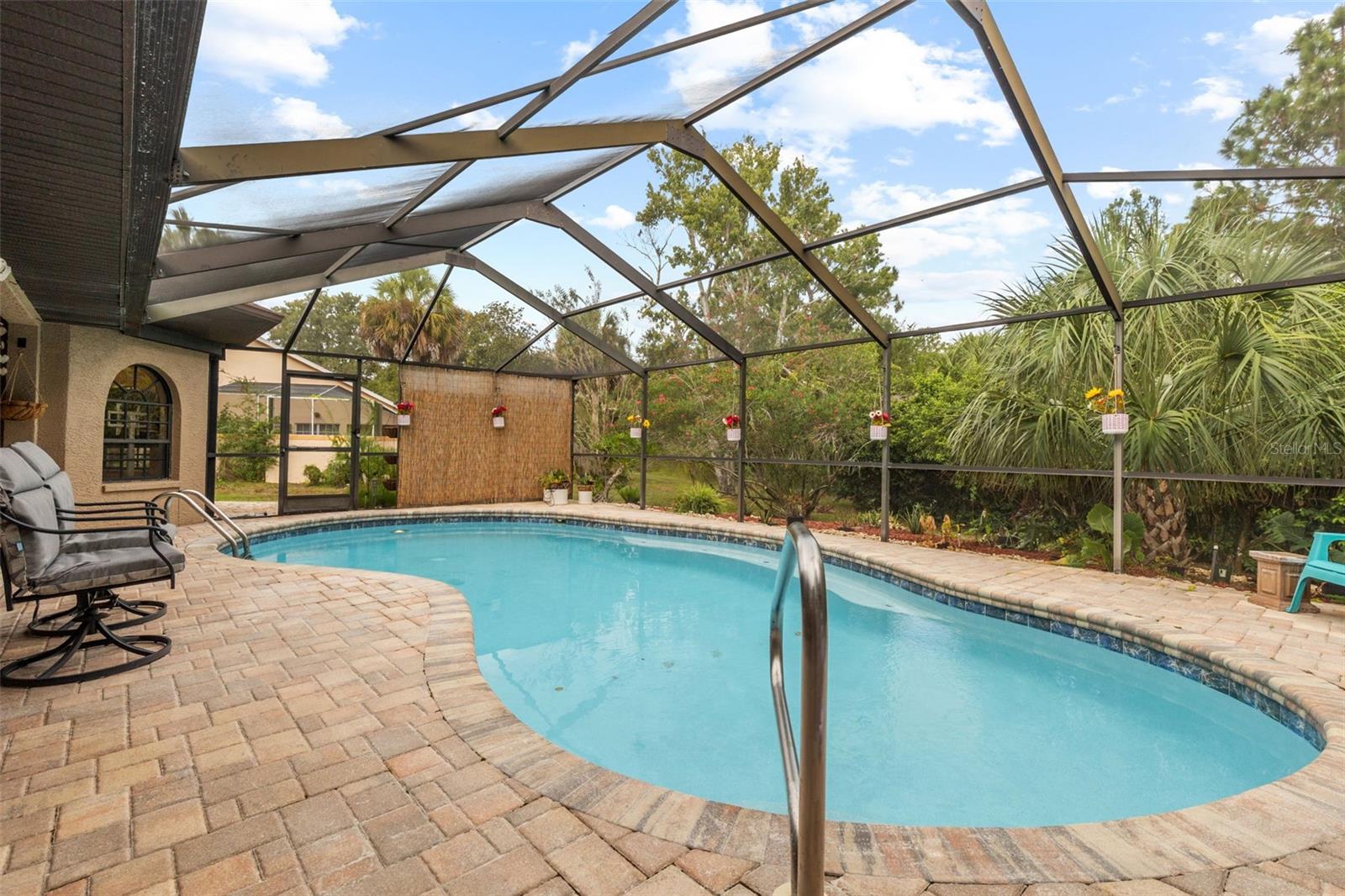 Image 33 of 53 For 6491 Laurel Oak Drive