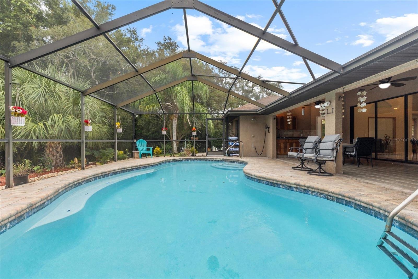 Image 38 of 53 For 6491 Laurel Oak Drive