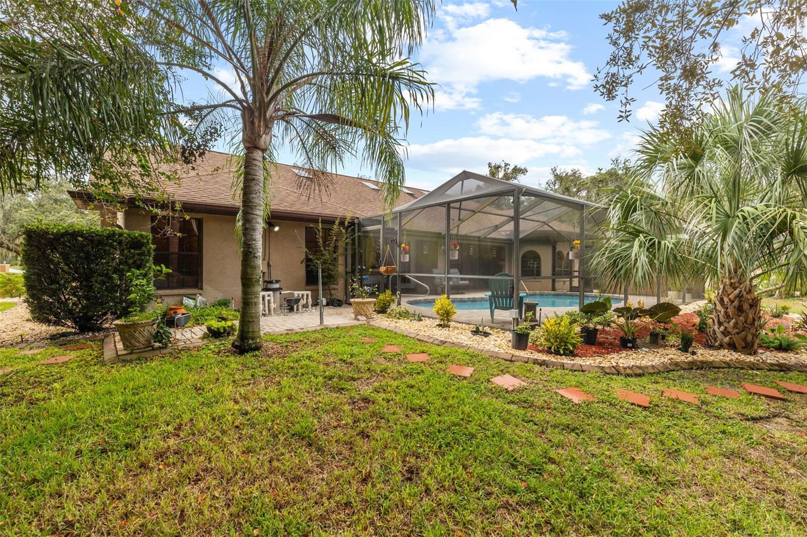 Image 39 of 53 For 6491 Laurel Oak Drive